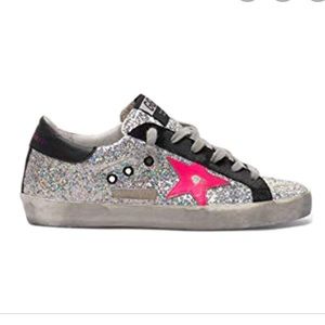 GOLDEN GOOSE SUPERSTAR SNEAKERS